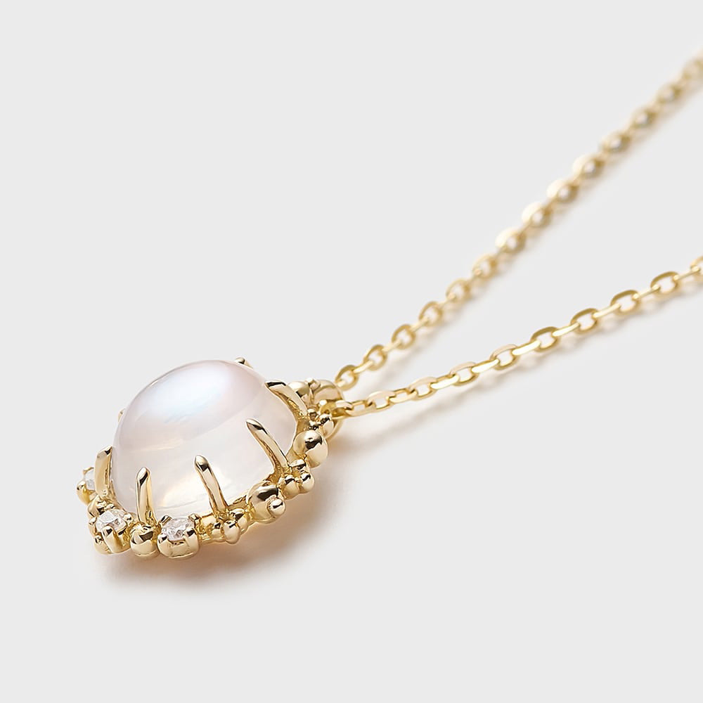 Can Moonstone Get Wet?