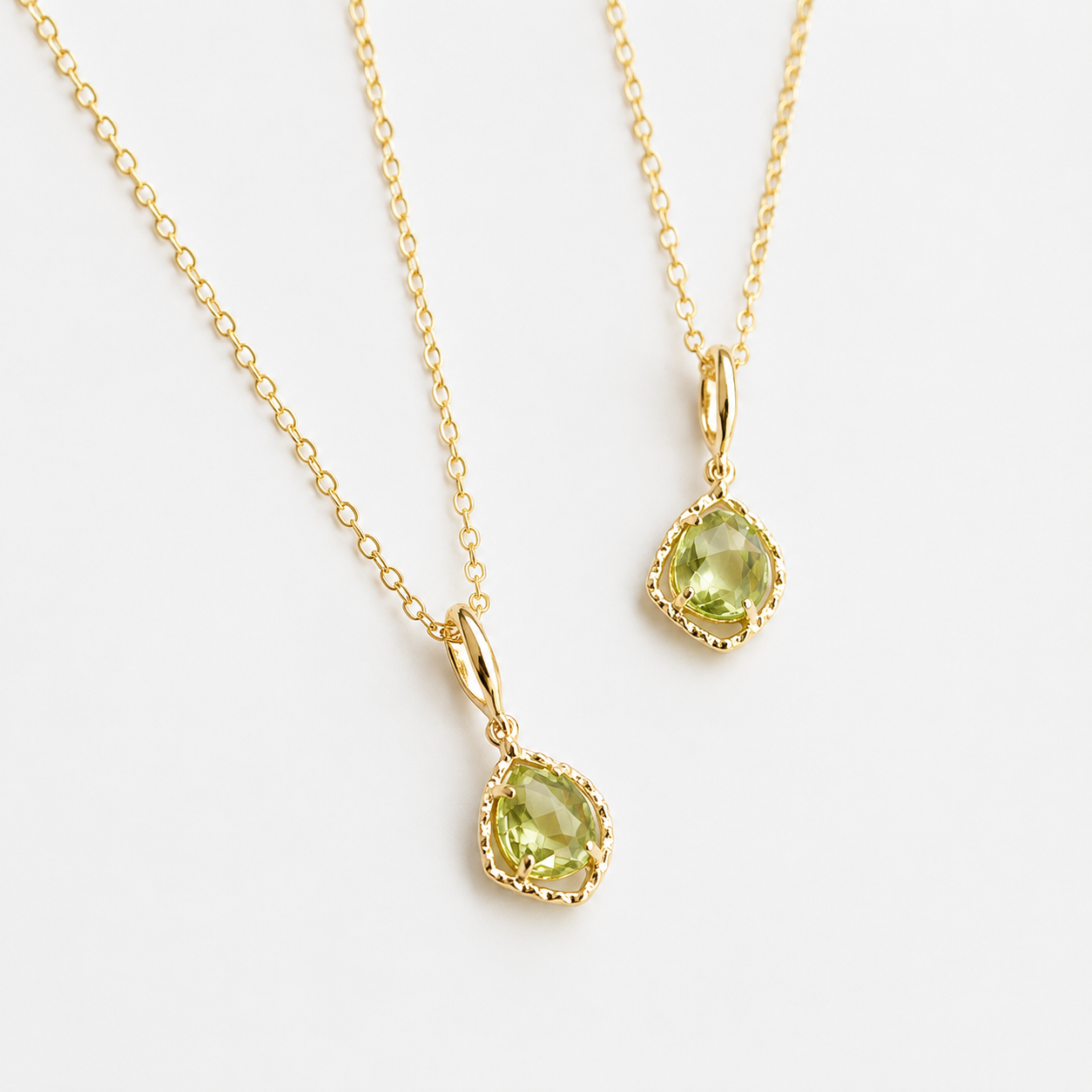 Peridot vs Emerald: Which Green Birthstone Makes the Better Gift?