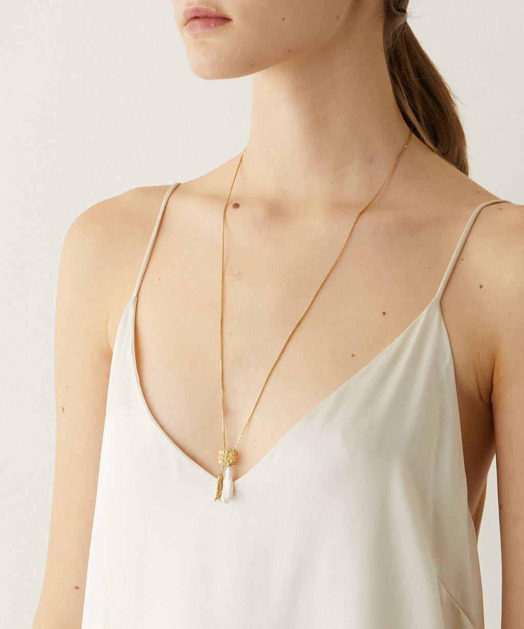 18K Gold Plated Adjustable Pearl Pendant Necklace – Minimal French Luxe Style