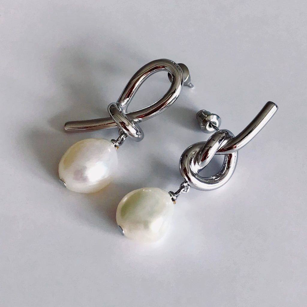 Knot & Pearl Drop Earrings
