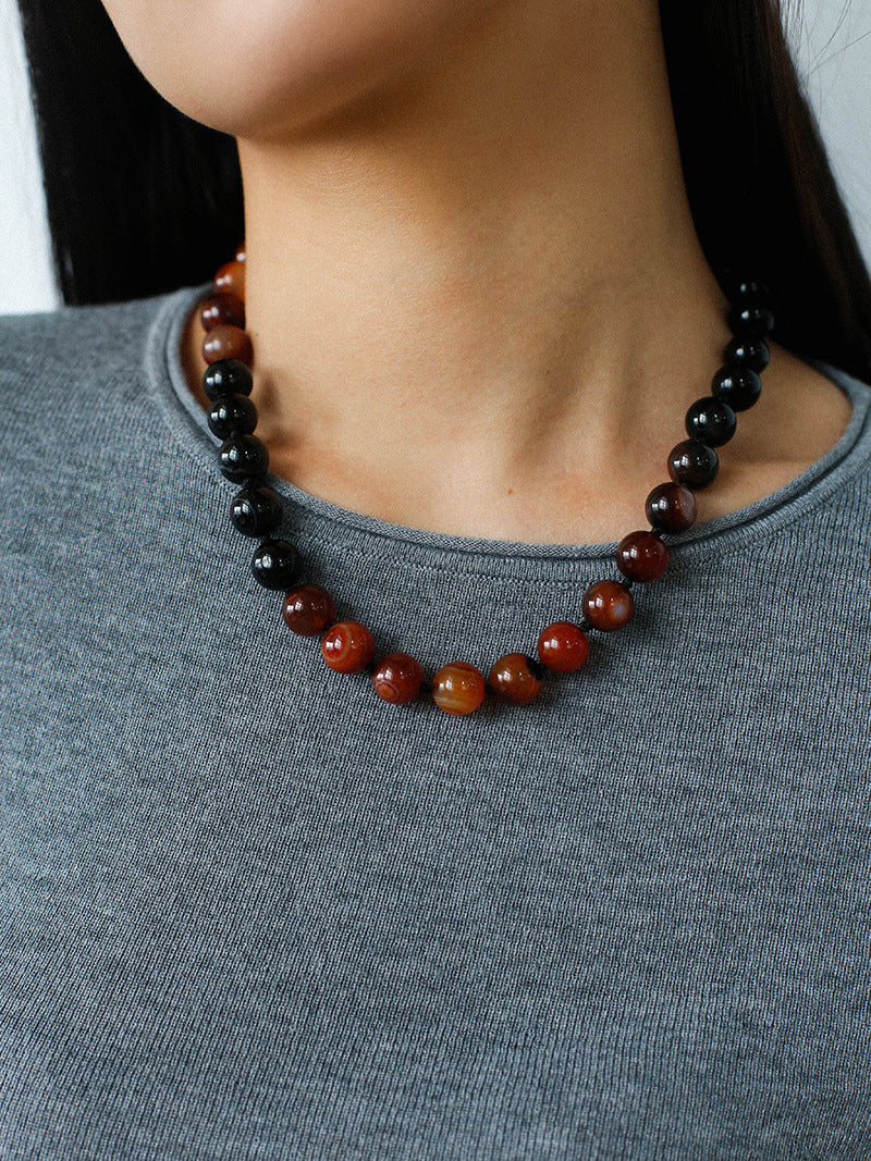 Caramel Agate Gradient Beaded Necklace｜Vintage Red & Black Statement Piece