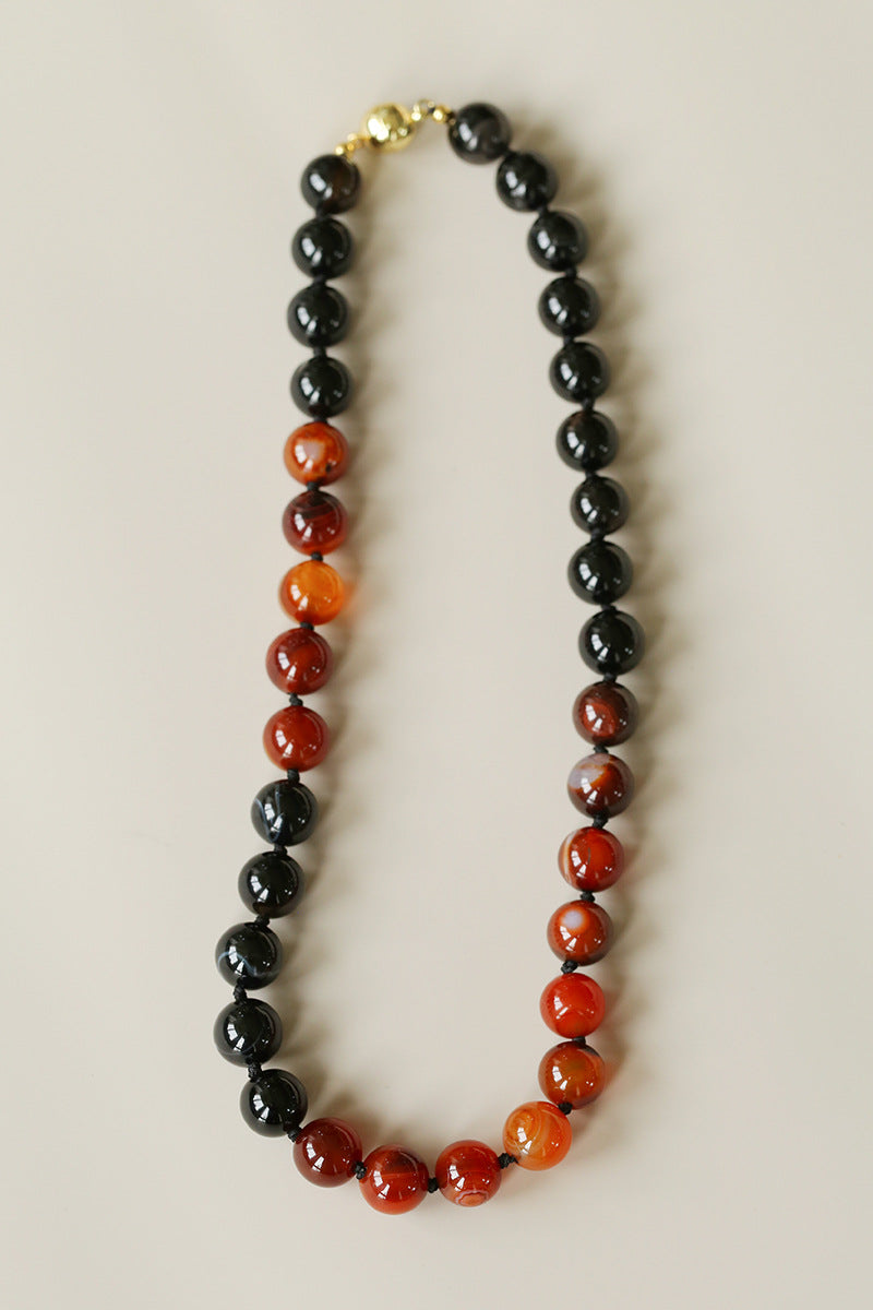 Caramel Agate Gradient Beaded Necklace｜Vintage Red & Black Statement Piece