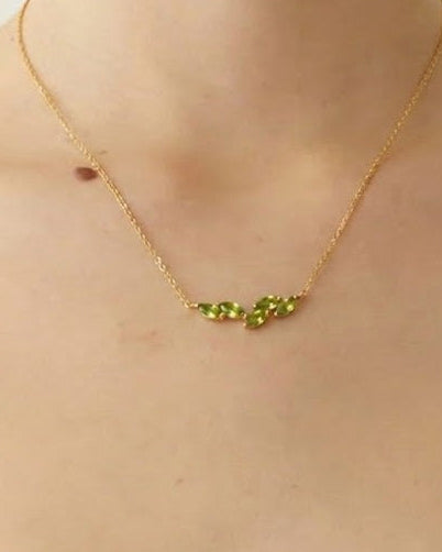 Natural Marquise Peridot Wisteria Necklace ｜