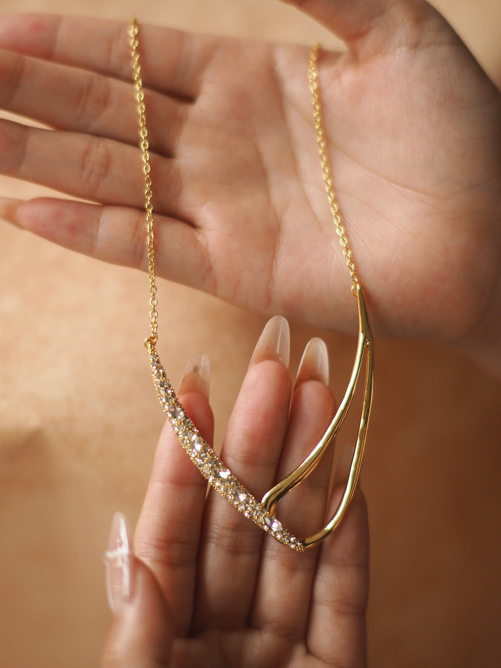 Sparkling Gold-Plated Statement Necklace – Winter & Holiday Party Essential
