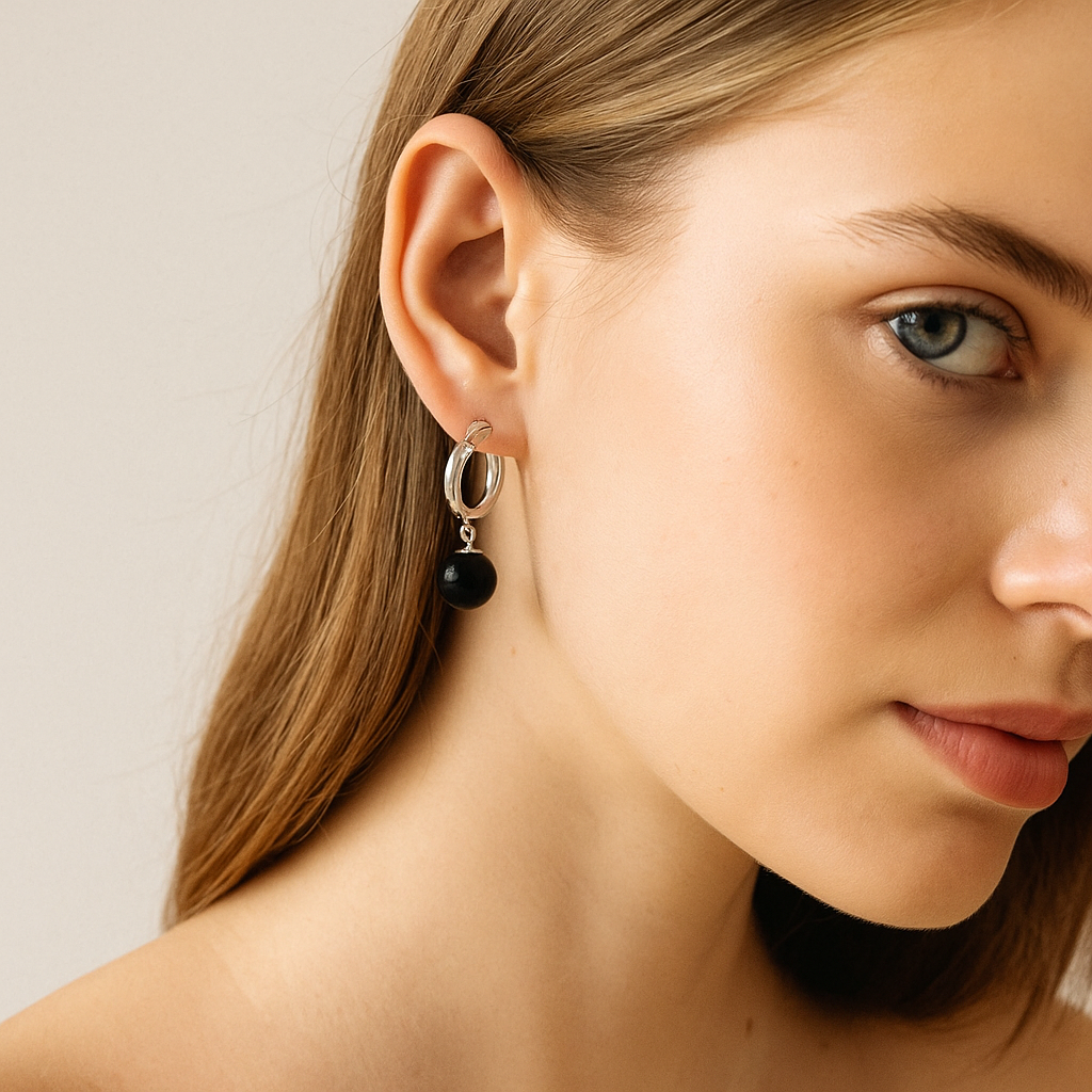 Sterling Silver Black Agate Hoop Earrings｜Minimal Chic